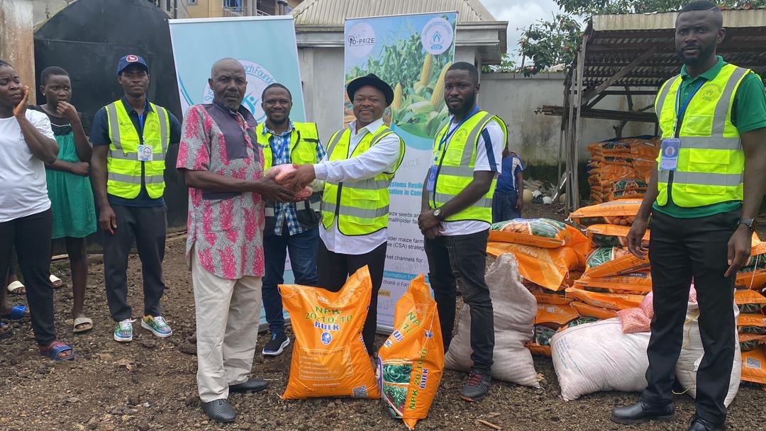 Input distribution to smallholder maize farmers at Mile 16 village, Buea